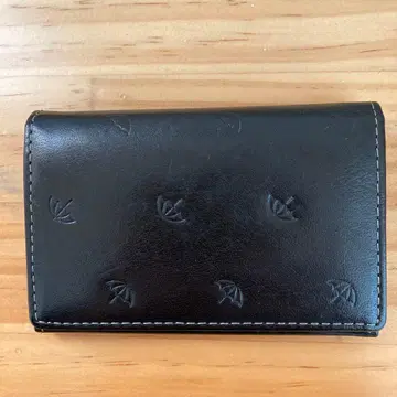 블랙 가죽 명함지갑 엠보싱 가공