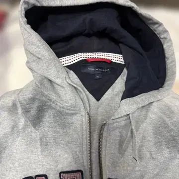 TOMMY HILFIGER 그레이 집업 후드티