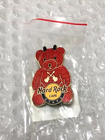 오사카점 PARTY BEAR PIN 하드 록 카페 핀 배지
