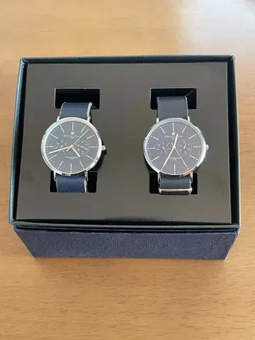 살바토레마라 시계 2개 세트