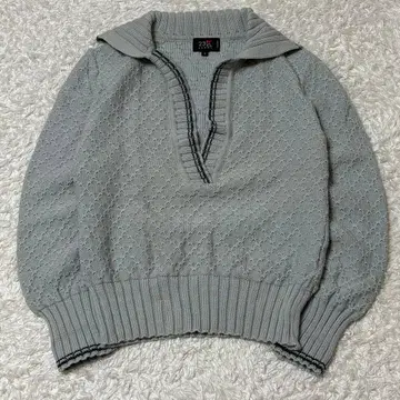 새상품급 23구 스포츠 그레이 긴팔 스웨터 울 M