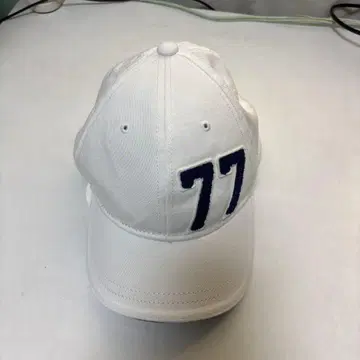 화이트 캡 숫자 77 노르웨이 국기 자수