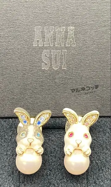 안나수이 보름달을 안은 친한 토끼 핑 브로치 세트 토끼 브로치