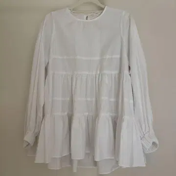 yori 화이트 블라우스 티어드 긴팔 셔츠