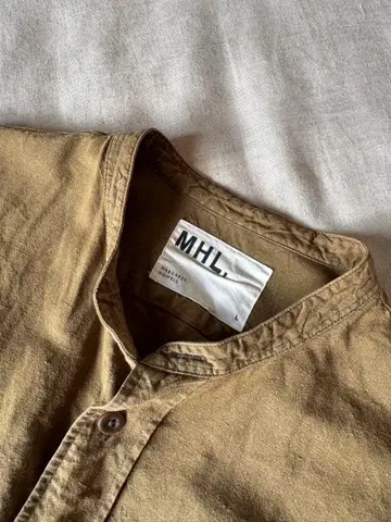 MHL. 카키 셔츠 L 사이즈