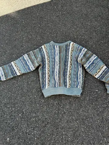 3D 니트 니트 스웨터