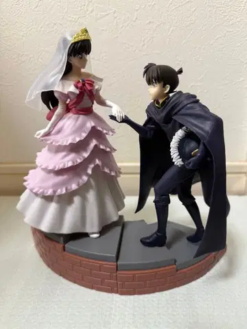 명탐정 코난 남도일(쿠도 신이치) 유미란(모리 란) 피규어