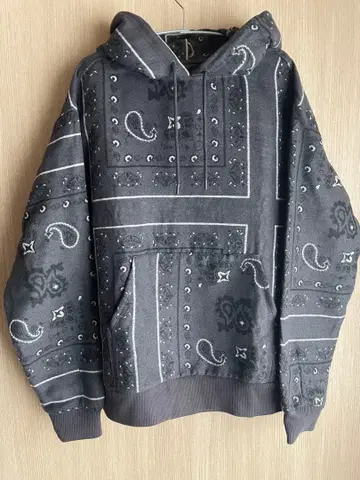 반다나 패턴 플란넬 셔츠 소재 그레이 후드티 L 사이즈