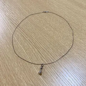 ete 로우 목걸이