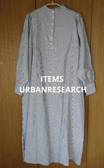 어반 리서치 원피스 스트라이프 화이트 블루 미사용