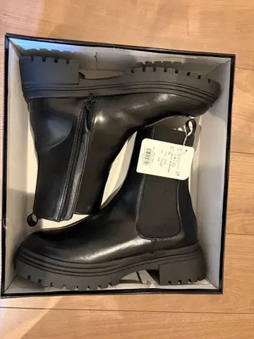 AZUL BY MOUSSY 트랙 밑창 사이드 고어 부츠