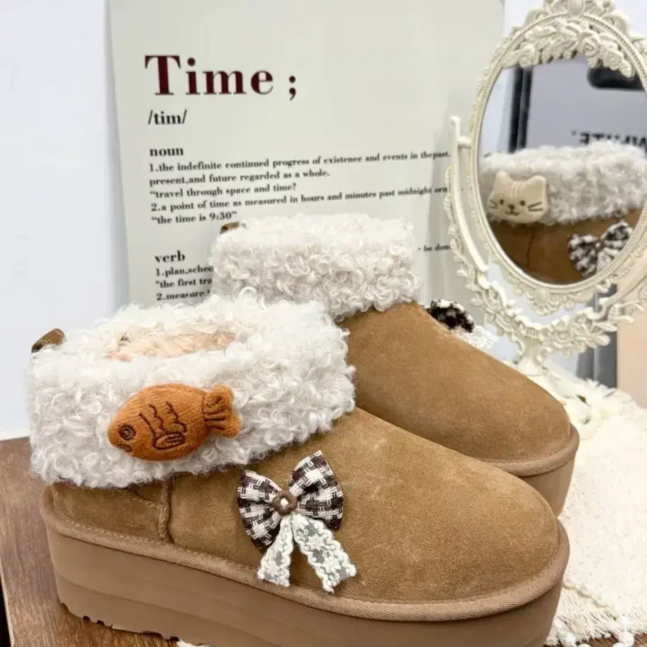 UGG stylish ankle boots for women