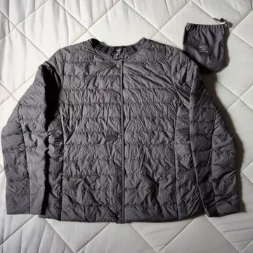 UNIQLO 경량 다운 자켓 XL