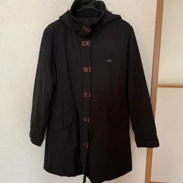 CROCODILE 블랙 모즈 코트 그라콜로다일