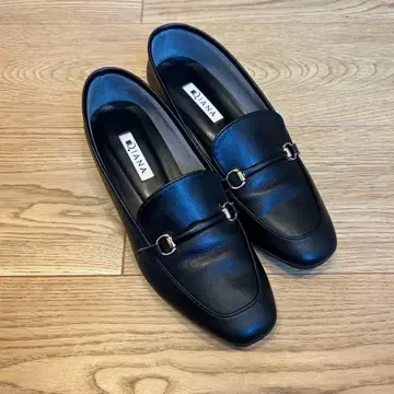 [새상품급] DIANA 블랙 로퍼 24cm