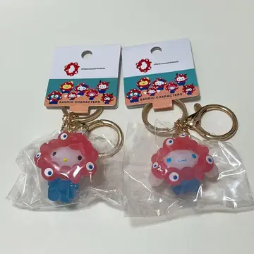 만박 산리오 미야쿠미야쿠  키링 키티 시나몬 클리어