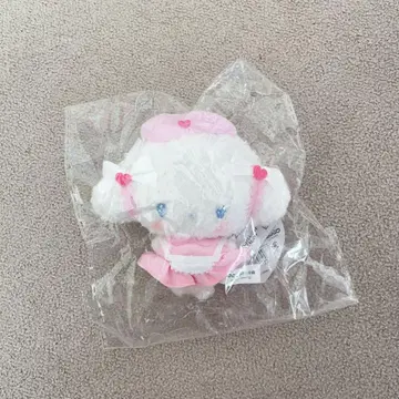 산리오  코기뮨 마스코트 키링 간호사