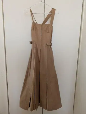 CASA FLINE 카사플라인 프론트 후크 데님 원피스 베이지