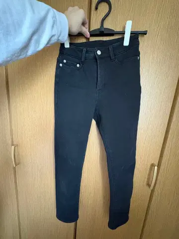 coca 속기모 블랙 스키니 팬츠