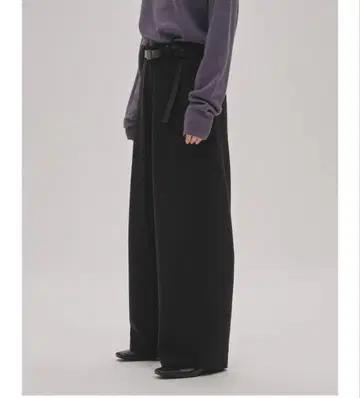 미사용 새상품 TODAYFUL Wide Cocoon Trousers 38