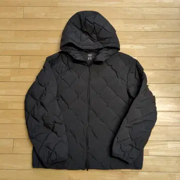 유니클로 퍼프 테크 후드티