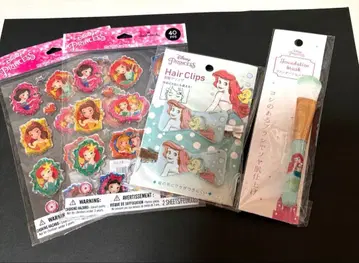 미개봉 새상품 Disney Princess 스티커와 클립, 브러쉬 세트