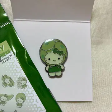 오사카 만박 일본관 조류 x 헬로키티 시크릿 핀 배지