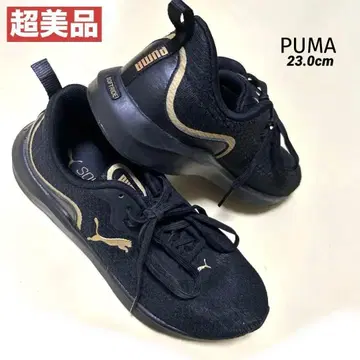 [미사용 새상품에 가까움] 푸마 블랙 골드 로고 스니커즈 23cm