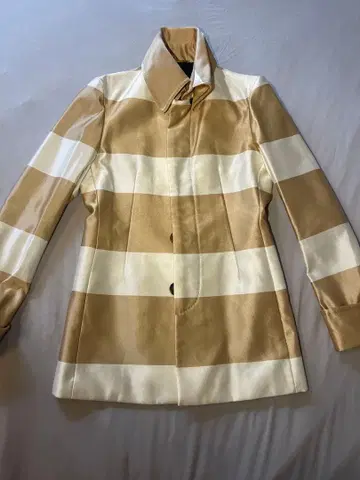 DRESS CAMP 트렌치코트 베이지 화이트 스트라이프