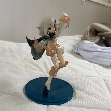 애니메이션 스타일 피규어 역동적인 포즈