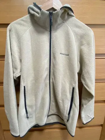 몽벨 웜업 후드티 크리마플러스 100