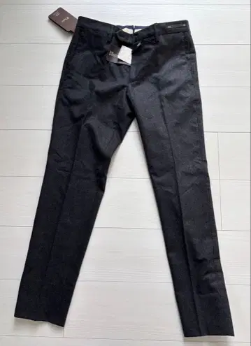 [ 미사용 새상품 ] PT01 토리노 슬랙스 46 다크 그레이 택 포함