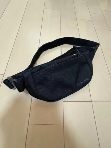 WILDSWANS 카시노 힙색 바디백 와일드 스완스