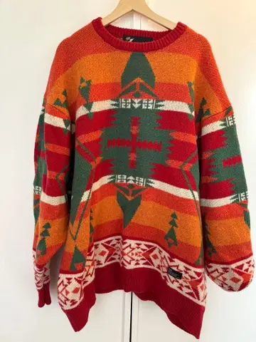 F.A.T heritage 니트