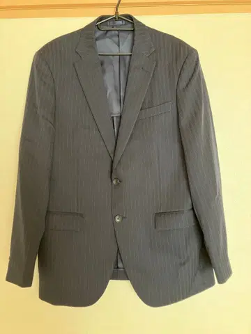 그레이 스트라이프 비즈니스 정장 세트