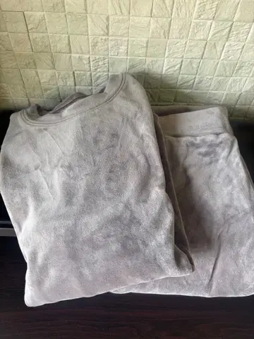 유니클로 울트라 스트레치 스무스 세트 M 룸웨어