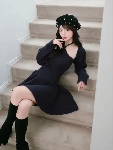 Darich 홀터 플레어 니트 미니 원피스