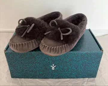 그레이 퍼(fur) 스웨이드 모카신