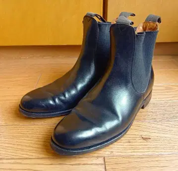 구 에드워드 그린 NEWMARKET 뉴마켓 7E