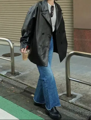 DISCOAT 인조 가죽 테일러드 자켓 블랙