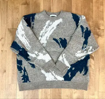 저널 스탠다드_스플래쉬 자카드 크루 니트