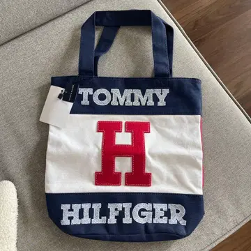 타미힐피거 토트백