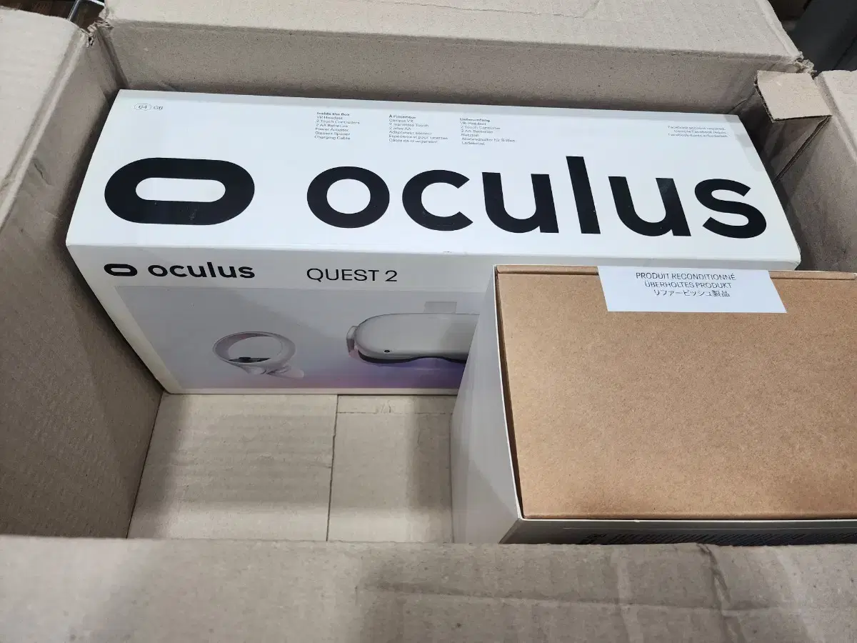 메타 오큘러스 퀘스트2 VR 헤드셋 64g 미개봉