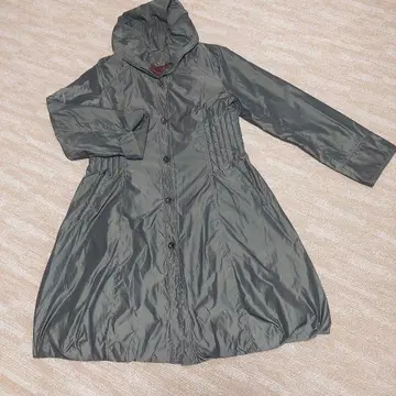 다주르 카키색 라이너 포함 코트