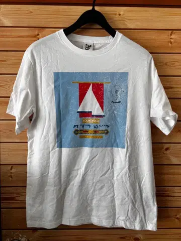 SixTONES 투어 T셔츠 YOUNGOLD