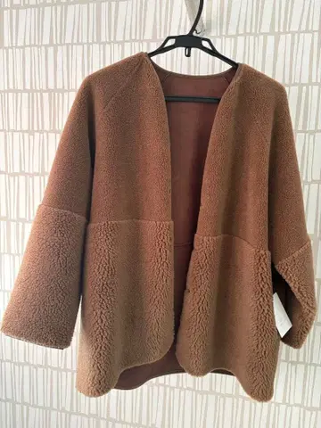 BEAUTY&YOUTH 보아 x 페이크 무스탕 리버서블 자켓