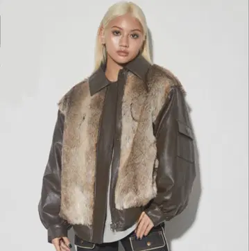 LAGUAGEM 아우터 FAUX FUR DOCKING JACKET