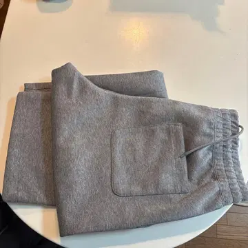 유니클로 스웨트 팬츠