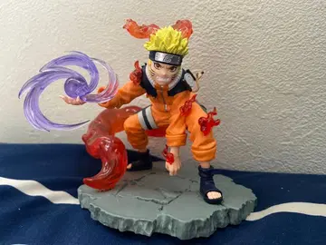 Naruto & Sasuke 피규어 with no box