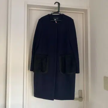 엠프리미어 코트